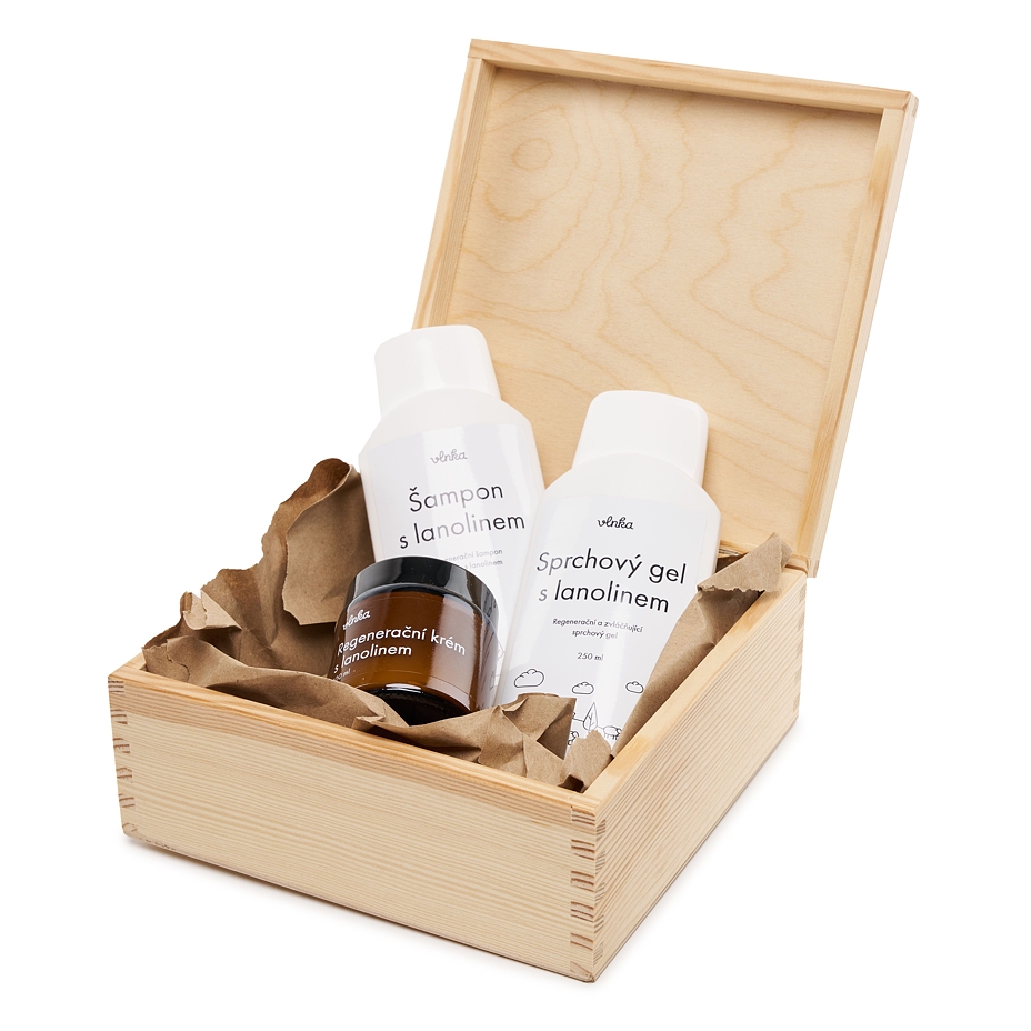 Set cadou de produse cosmetice cu lanolină în cutie de lemn